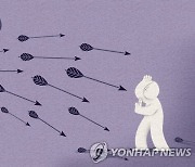 "아이 사진 도배 싫은데"...SNS 때문에 혼난 며느리 사연은?