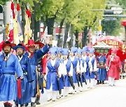 “일년에 한번 뿐인 진귀한 광경…” 태조어진 봉안의례 전주서 재현