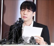 "하나가 빠져 서운한데"..김재중X김준수, 母 박유천 언급에 '당황'→"더 큰 파도 겪지 말자"[★밤TView]