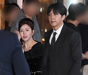 이승기-이다인 ‘조세호 결혼 축하해’ [MK포토]