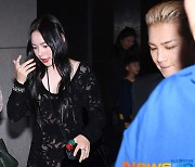 태양+민효린부부, 잉꼬부부 결혼식 왔어요 [포토엔HD]