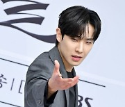 이준, 15년 전 엠블랙 소환했다..상의 탈의 자신감('1박2일')