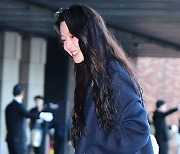 [포토]설현, 차분한 하객패션