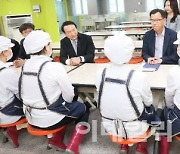 지자체 부담 줄인 경기도교육청, 학교급식 인건비 전액 책임키로