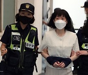 '친부 살해' 무기수 김신혜 재심 공판…검찰, 무기징역 구형