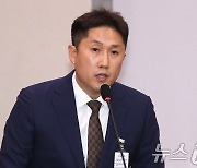 [국감]답변하는 김종민 대한킥복싱협회장