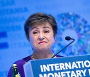 IMF “올해 한국 성장률 전망치 2.5% 유지…미국은 2.6→2.8%”