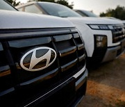 Hyundai Motor India shares plunge in weak trading debut after record IPO