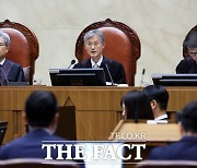 "장애인 접근권 아예 없었다"…정부 질타한 조희대 대법원장