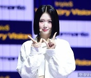 [포토] 트리플에스 VV 공유빈, '깜찍 미소~'