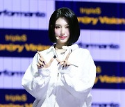 [포토] 트리플에스 VV 신위, '도도한 눈빛'