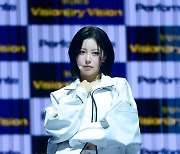 트리플에스 VV 정혜린, 가녀린 소녀