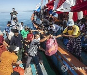 Indonesia Rohingya Muslims