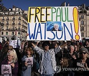 France Paul Watson