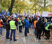 POLAND STEEL WORKERS PROTEST