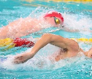 역영하는 대한민국 김우민