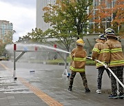 "안전한 롯데월드타워 만들어요"...롯데물산, '소방경진대회' 개최