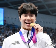 수영 지유찬, 쇼트코스 자유형 50ｍ 亞 타이기록…한국신기록 '쾌거'