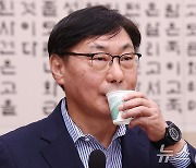 [국감]종합 국감 출석한 이화영