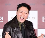 이준혁,'장난기 넘치는 포토타임' [사진]