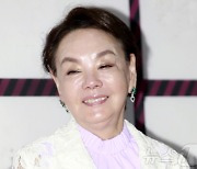 '일용 엄니' 배우 김수미 심정지로 별세···향년 75세