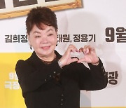 故 김수미 유작 '가문의 영광' 제작사 대표 "스태프 각별히 신경 쓰던 모습, 눈에 선해" [직격인터뷰]