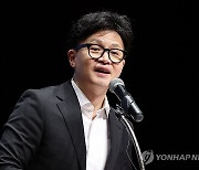 韓, 특감관 내홍 정면돌파…당 텃밭서 "내가 보수정당 CEO"(종합)