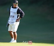 [포토]윤두상,라인을 다시 살핀다