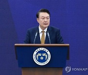 尹, 이스라엘의 이란 공격에 “교민안전 최우선, 모든 조치 강구하라”