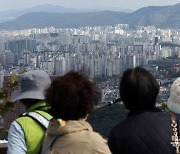 예금 금리부터 깎는 은행들[이자장사 논란 재점화①]