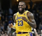 [NBA] '르브론, 4Q 16점 원맨쇼' 레이커스, 새크라멘토 제압하며 개막 3연승 질주