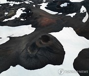 "화산 연쇄분화 우려"…빙하 녹는 지구 위기