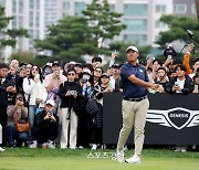 연장서 김주형 꺾고 9년만에 한국서 우승한 안병훈의 뜨거운 눈물 “할머니 등 가족앞 우승, 생각보다 더 좋았다”