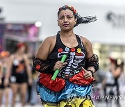 USA CATRINA RACE