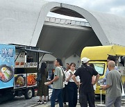 삼계탕 끓이고 김밥쌈 먹는 일본인들… 日 주류 음식으로 떠오른 K푸드 [클로즈업 재팬]