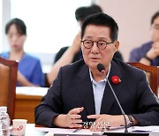 박지원 “대통령 내외 절대 안 바껴···한동훈 결단해야 나라 산다”