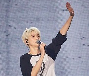 NCT 재현, 입대 전 팬 콘서트 "2026년에 웃으며 만나요"