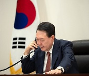 尹 "북한군 우크라 전선 투입 예상보다 빠를 수도…엄중한 상황"