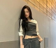 오마이걸 아린, 잘록 허리 눈길…한 손에 다 잡히겠네 [DA★]