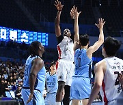 [ST포토] 슛 쏘는 라렌, '아무도 못 막지'