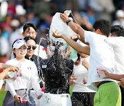 여자 골프 스토브리그 '한숨부터'..2년 차 재계약에 3배 인상 요구라니