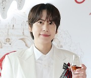 규현, 감미로운 미소