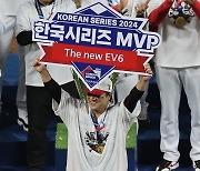 '혼신의 10구 승부' 작은 거인 김선빈, MVP