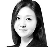 [유지혜의 시선] 북 ‘폭풍군단’과 열일곱 살 소년