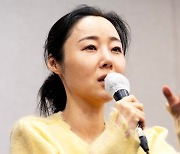 [속보] 법원, '어도어 대표로 재선임해 달라' 민희진 가처분 각하