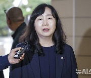 질문에 답하는 '연대 논술시험 효력 정지' 가처분 소송 수험색 측 대리인 김정선 변호사