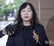 질문에 답하는 '연대 논술시험 효력 정지' 가처분 소송 수험색 측 대리인 김정선 변호사