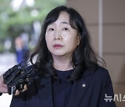 질문에 답하는 '연대 논술시험 효력 정지' 가처분 소송 수험색 측 대리인 김정선 변호사