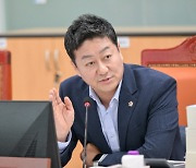 김진경 경기도의회 의장 "지방의회에 조직·감사권 줘야 '완전한 독립'"