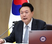 윤 대통령 “러·북, 불법 군사야합…중대 안보 위협”